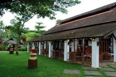 фото отеля Punnamada Serena Resort Alleppey