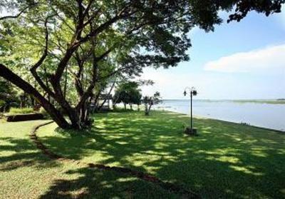 фото отеля Punnamada Serena Resort Alleppey