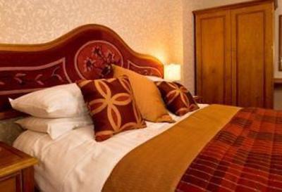 фото отеля Coppid Beech Hotel