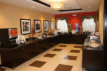 фото отеля Hampton Inn Jericho Westbury