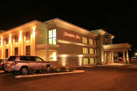 фото отеля Hampton Inn Jericho Westbury