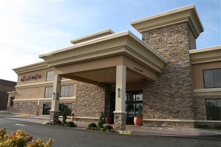 фото отеля Hampton Inn Jericho Westbury