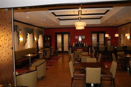 фото отеля Hampton Inn Jericho Westbury