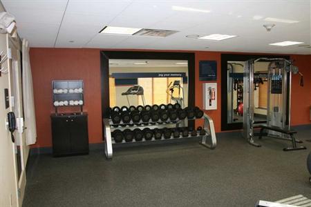 фото отеля Hampton Inn Jericho Westbury