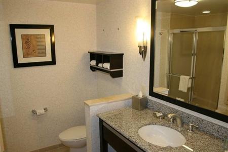фото отеля Hampton Inn Jericho Westbury
