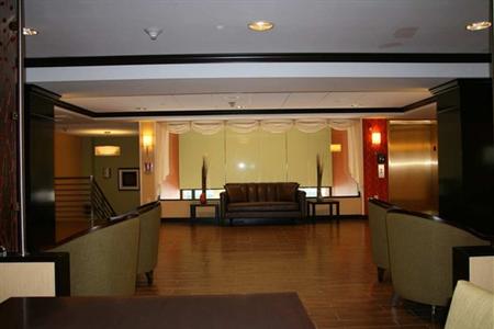 фото отеля Hampton Inn Jericho Westbury