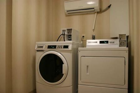 фото отеля Hampton Inn Jericho Westbury