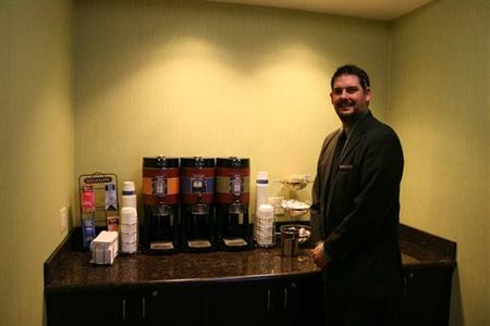 фото отеля Hampton Inn Jericho Westbury
