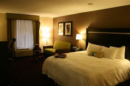 фото отеля Hampton Inn Jericho Westbury