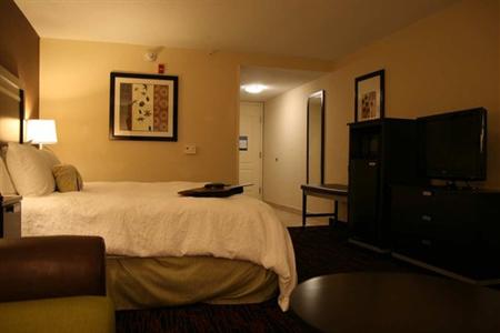 фото отеля Hampton Inn Jericho Westbury