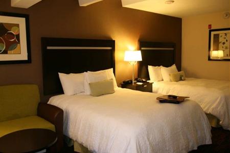 фото отеля Hampton Inn Jericho Westbury