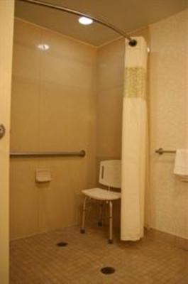 фото отеля Hampton Inn Jericho Westbury