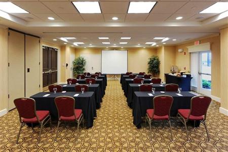 фото отеля Hilton Garden Inn Atlanta Airport North