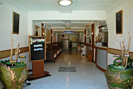 фото отеля Red Coconut Beach Hotel