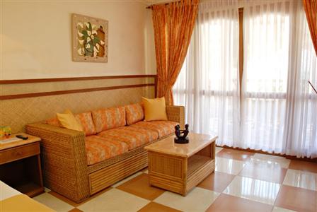 фото отеля Red Coconut Beach Hotel