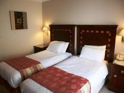фото отеля Manor Of Groves Hotel Sawbridgeworth