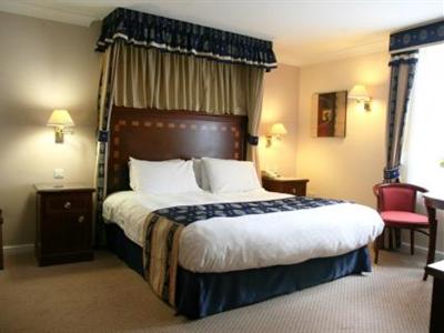 фото отеля Manor Of Groves Hotel Sawbridgeworth