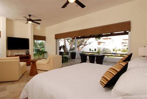 фото отеля Vallarta Gardens Resort & Spa