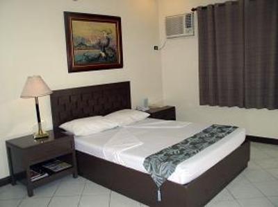 фото отеля Riverview Resort Calamba