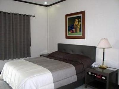 фото отеля Riverview Resort Calamba