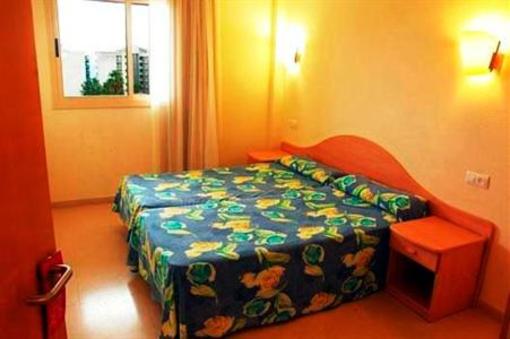 фото отеля H Top Royal Sun Suites Santa Susanna