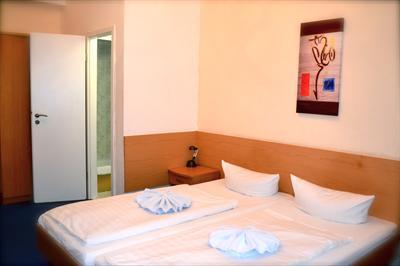 фото отеля Pension Messe