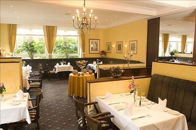 фото отеля Parkhotel Am Taunus