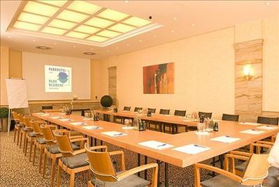 фото отеля Parkhotel Am Taunus
