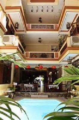 фото отеля Nhi Nhi Hotel
