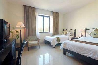 фото отеля Almond Hotel Phnom Penh