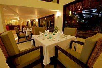 фото отеля Almond Hotel Phnom Penh