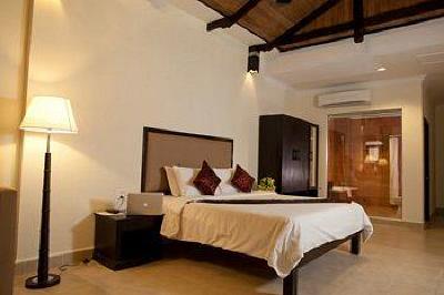 фото отеля Almond Hotel Phnom Penh