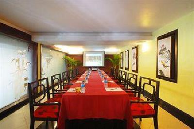 фото отеля Almond Hotel Phnom Penh