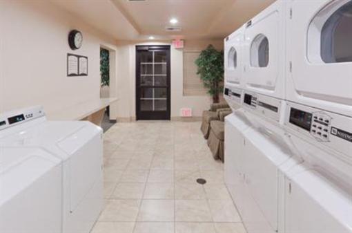 фото отеля Staybridge Suites Sacramento Natomas