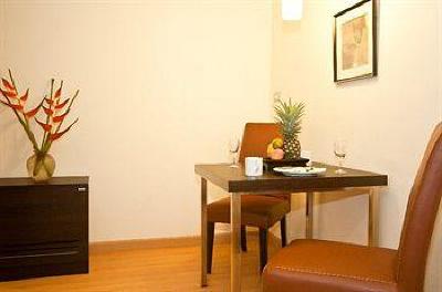 фото отеля Aspen Suites Bangkok