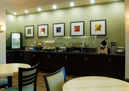 фото отеля Comfort Suites Huntersville