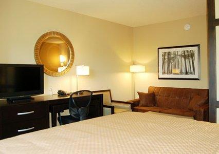 фото отеля Comfort Suites Huntersville