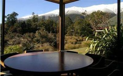 фото отеля Alpine Lodge Saint Arnaud