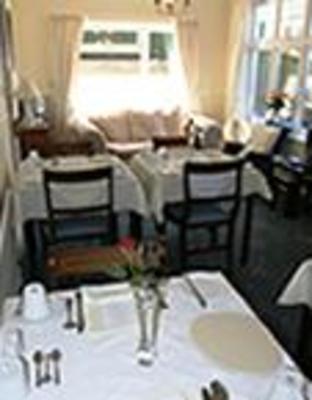 фото отеля Combe Bank Guest House