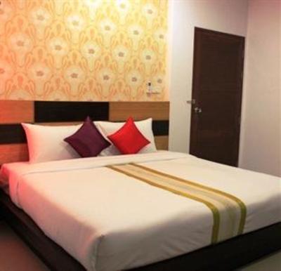 фото отеля IStay Patong Guesthouse