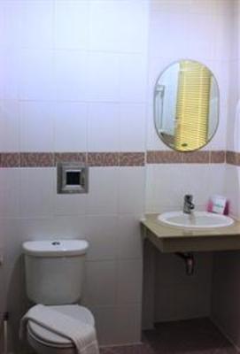 фото отеля IStay Patong Guesthouse