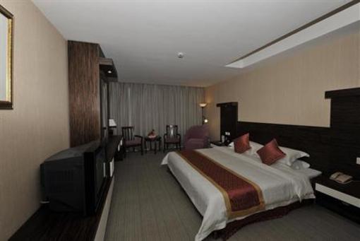 фото отеля Zhongrui Huayi Hotel