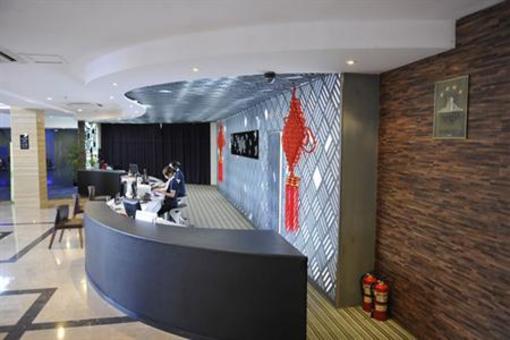 фото отеля Zhongrui Huayi Hotel