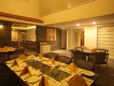 фото отеля Mystique Heights Hotel