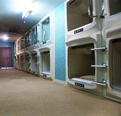 фото отеля Capsule Hotel Shinjuku 510