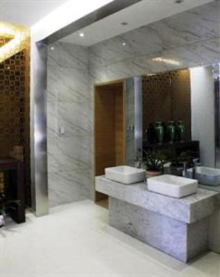 фото отеля Bai Wei City Inn Puyang Stadium