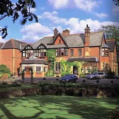фото отеля Northcote Manor Blackburn