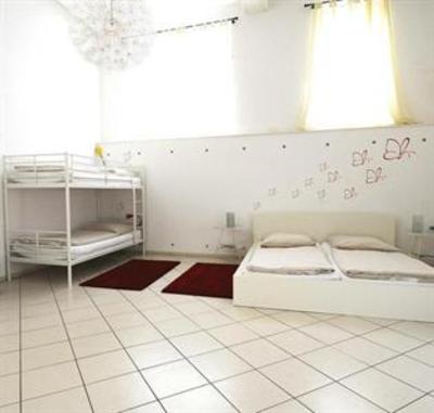 фото отеля Wohlfuhl-Apartment Riegel