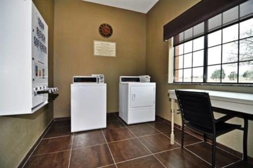 фото отеля Best Western Giddings Inn & Suites