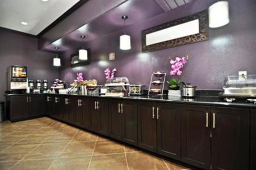 фото отеля Best Western Giddings Inn & Suites